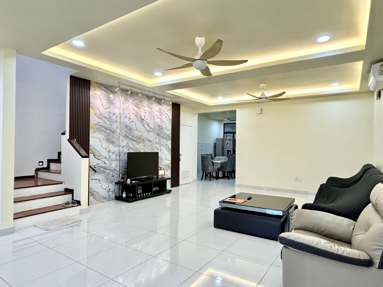 Rini Height - Mutiara Rini