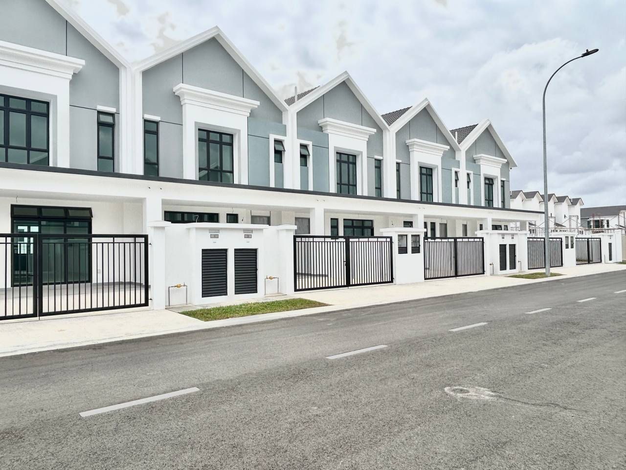 Desa Palma near Dato Onn