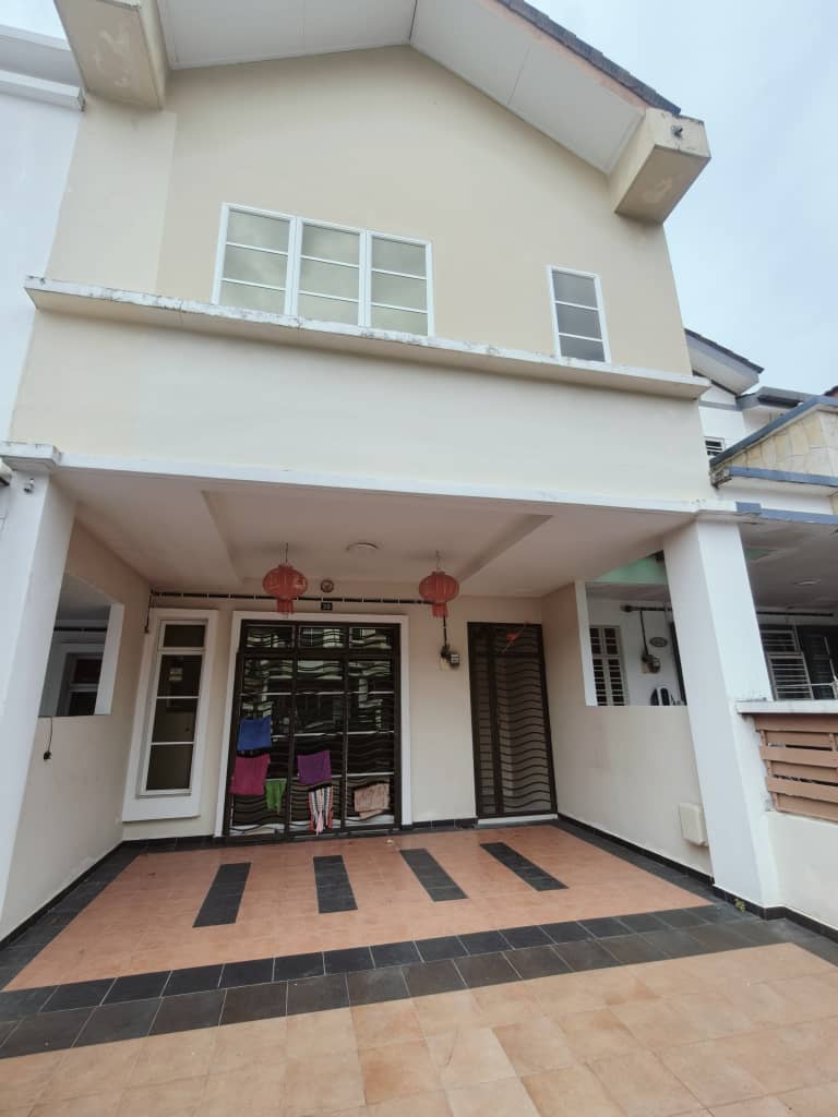 Jp Perdana near Austin Crest