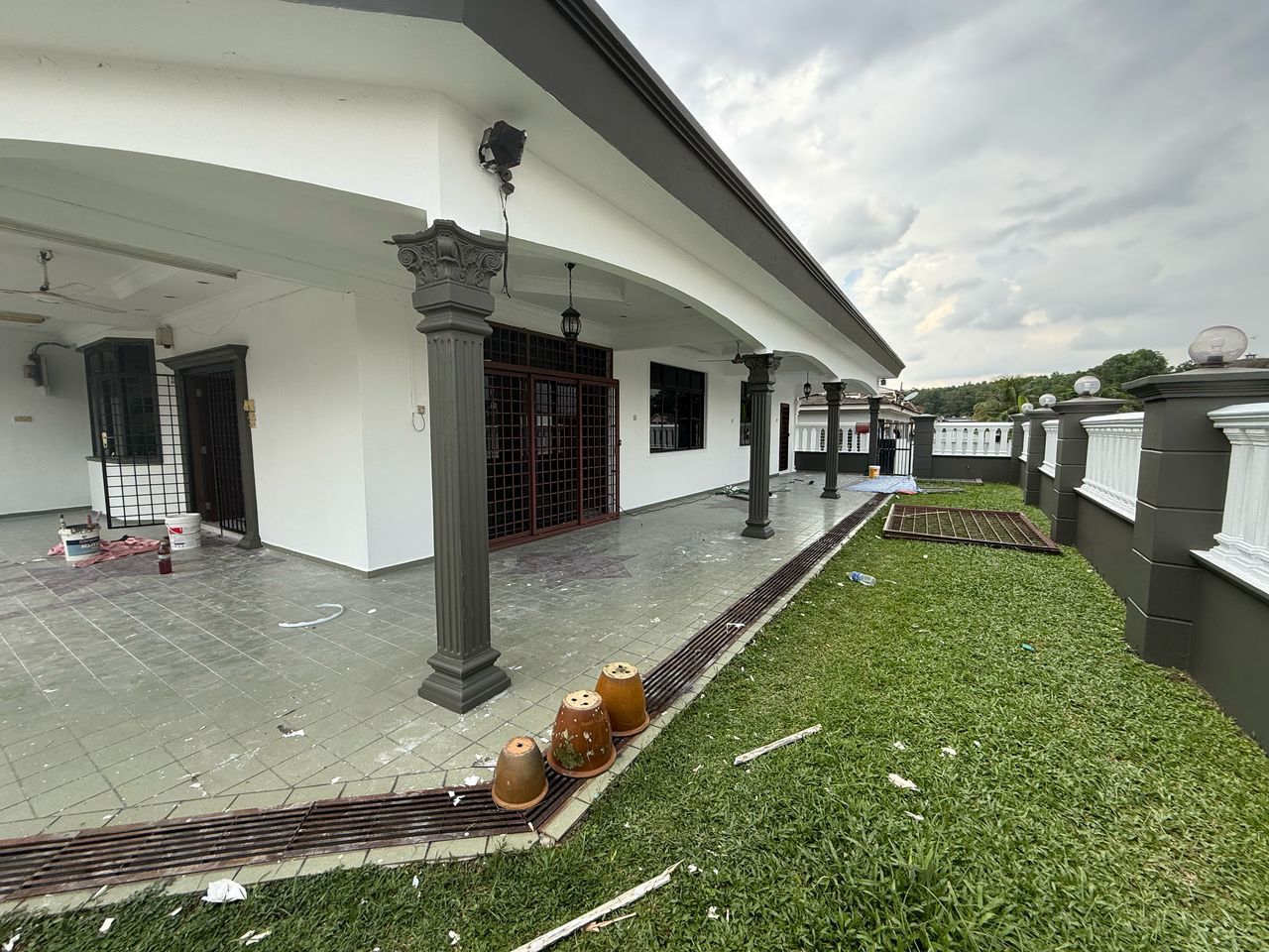 Desa Jaya / Jalan Permatang / Corner