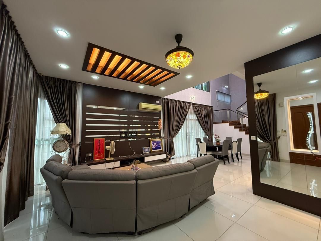 Seri Austin / Ametrine / Corner