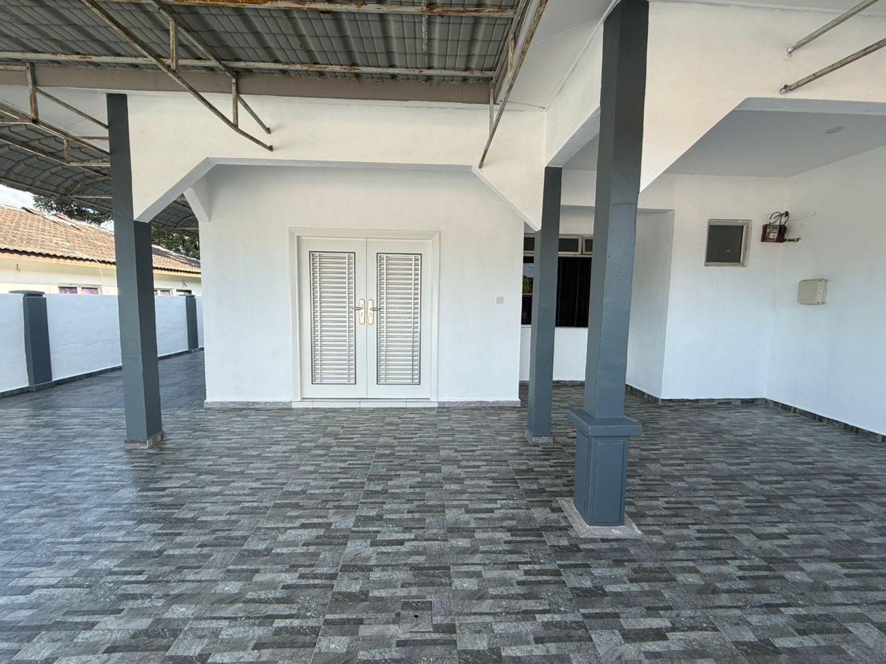 Jalan Dedaru - Taman Megah Ria