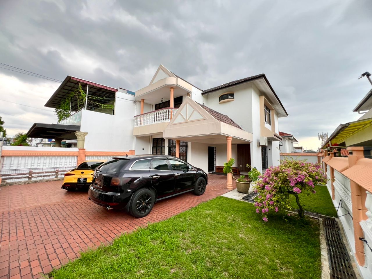 Taman Johor Jaya / Rosmerah Heights 