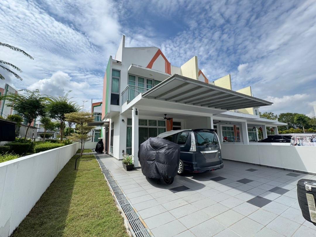 Setia Eco Cascadia / Corner