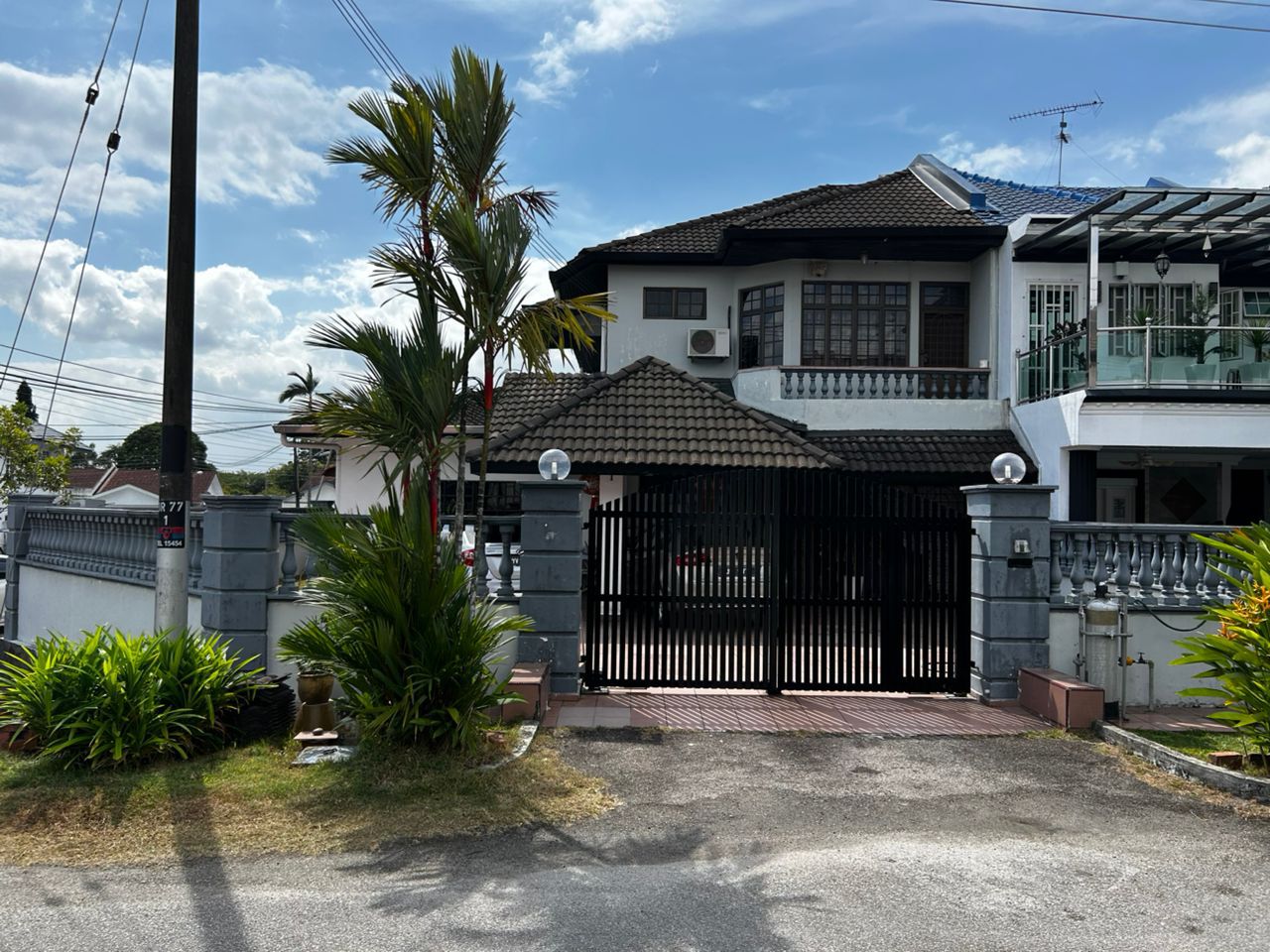 Taman daya / Rumbia / Corner