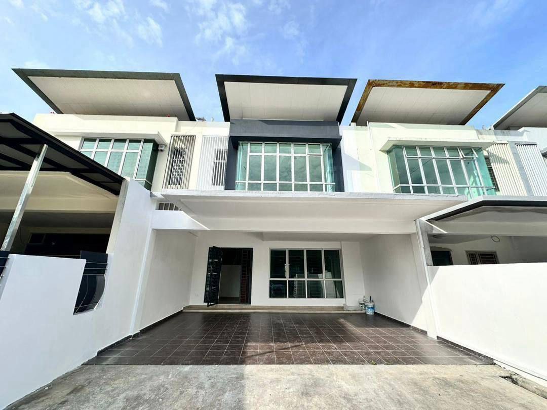 Taman Nusa Sentral - Jalan Sentral 1