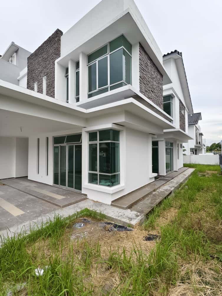 Jalan Utama - Mutiara Rini