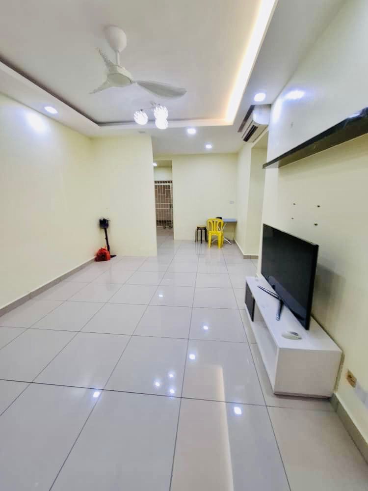 GP Residence - Gelang Patah