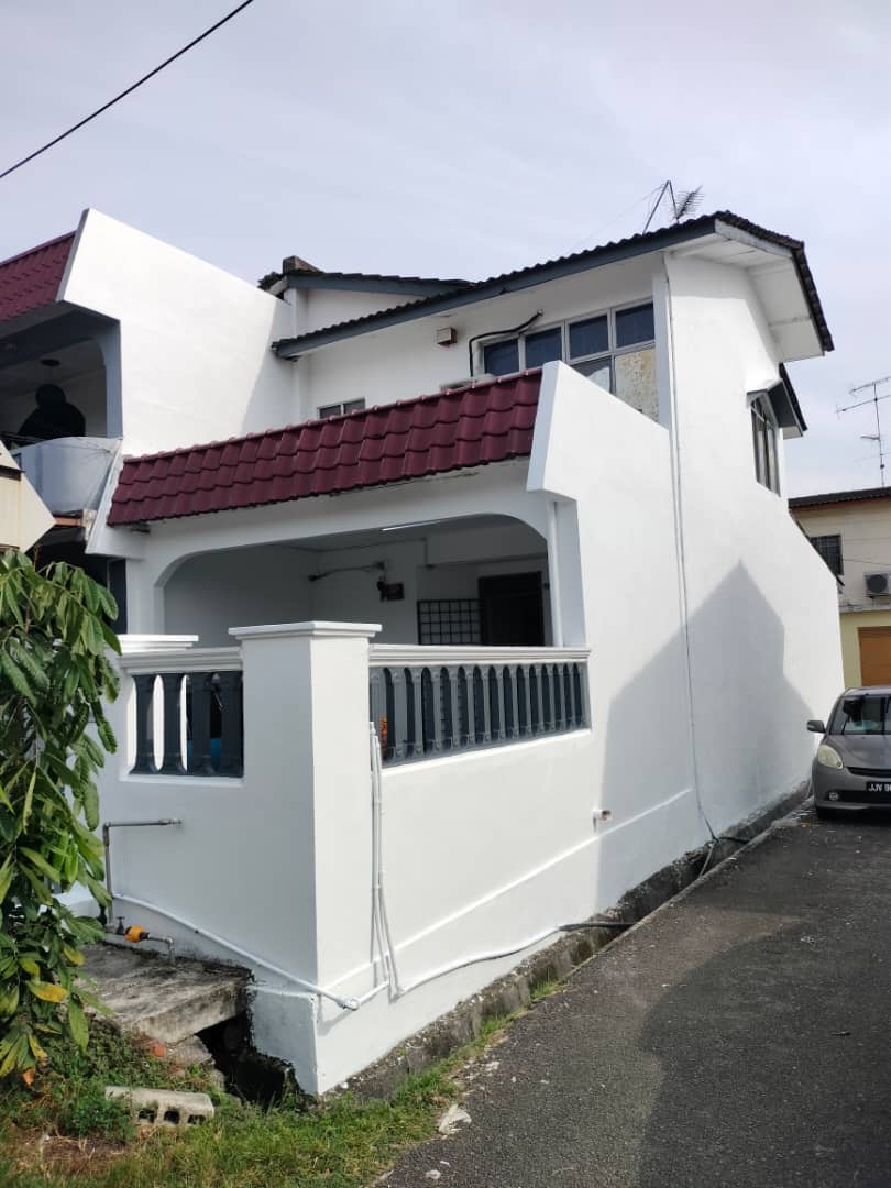 Taman Mesra / Saleng / Corner