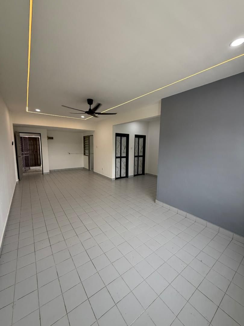 Permas Jaya / Low Cost Flat
