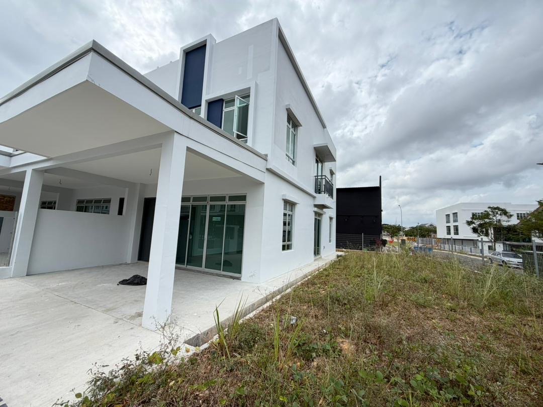 Bandar Dato Onn / Perjiranan 14 / Corner 