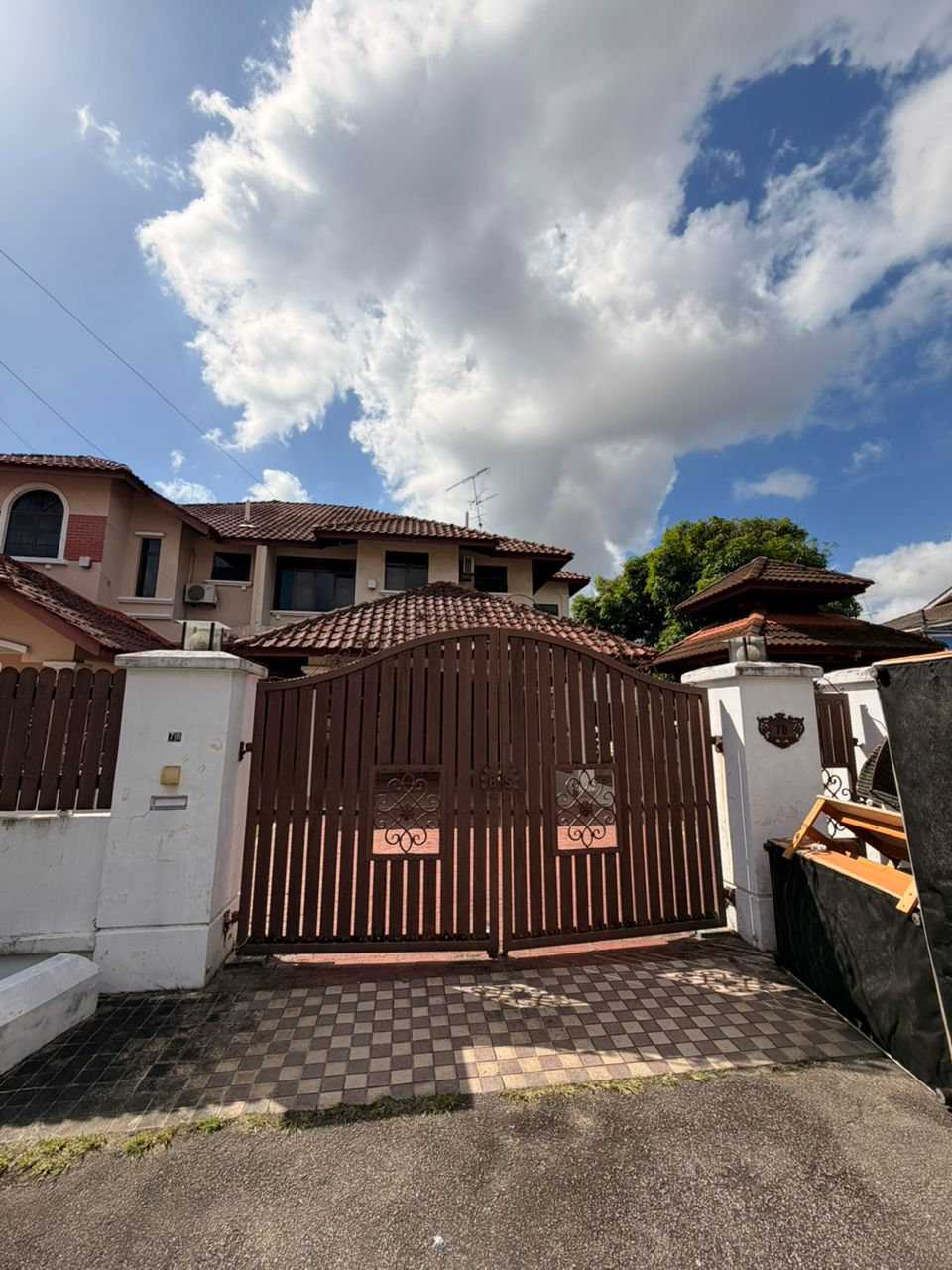 Taman Perling / Jalan Layang / Corner