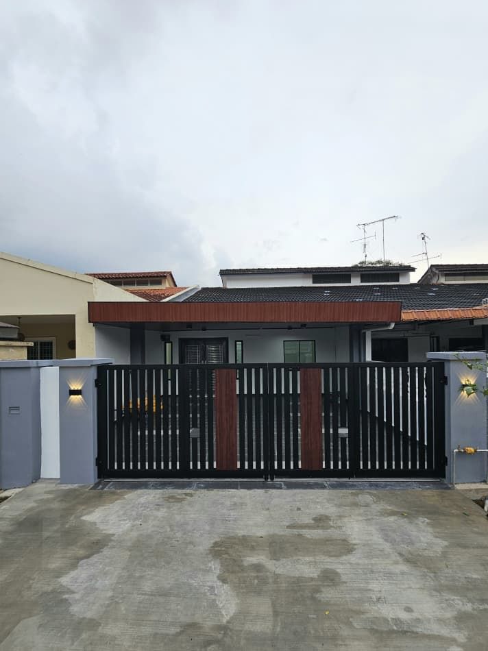 Johor Jaya / Jln Bakawali 24 