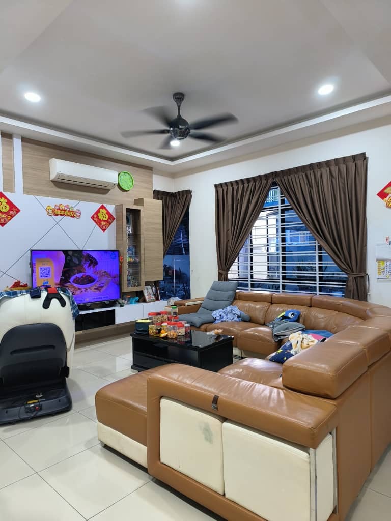Kangar Pulai / Taman Pulai Hijauan / Corner